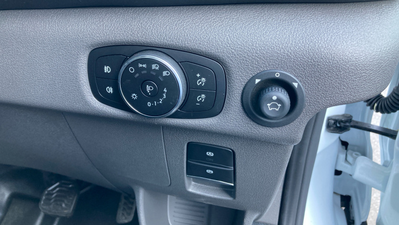 Ford Transit E-350 L3 Rwd 135kW 68kWh H2 Trend Van Auto